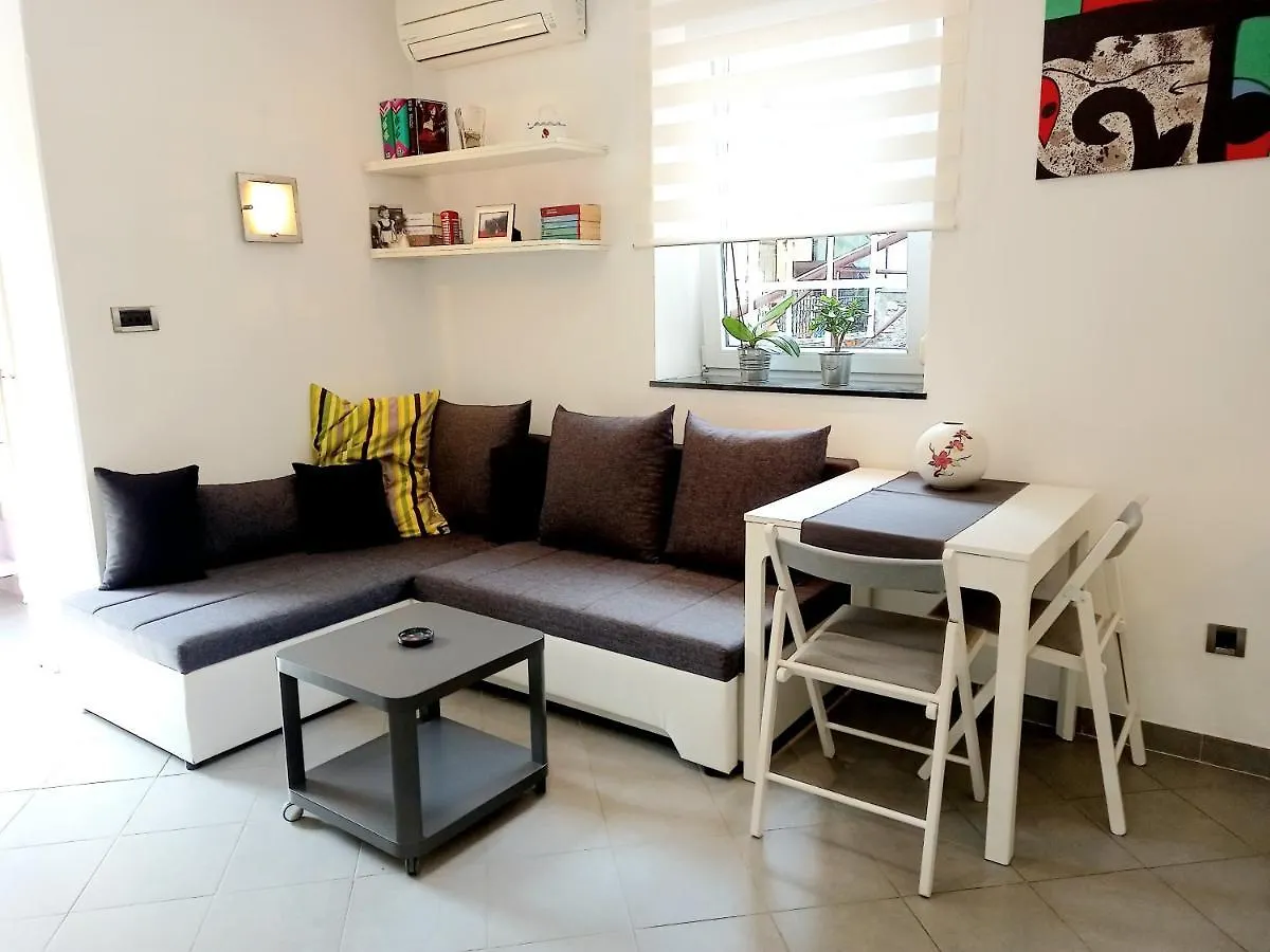 Apartment Punta Pula